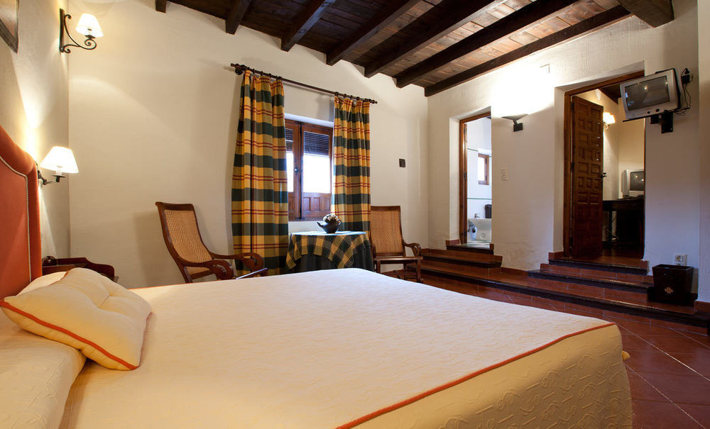 Hotel Resort Cueva Del Fraile Куэнка Экстерьер фото