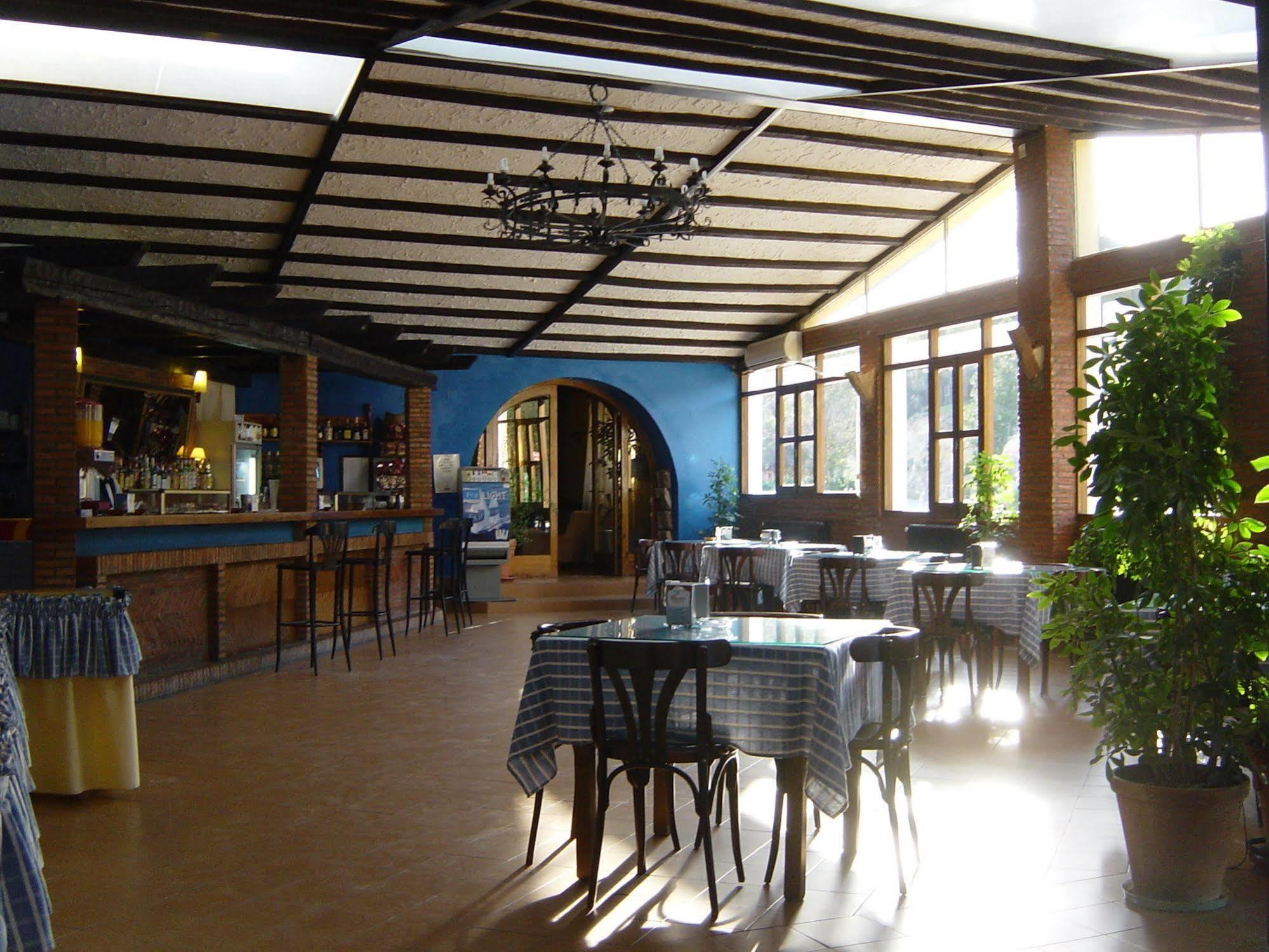 Hotel Resort Cueva Del Fraile Куэнка Экстерьер фото